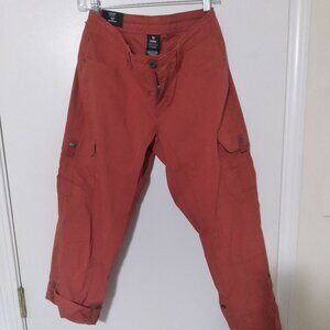 Kuhl Splash roll up pants size 6 Short, 30" inseam, Scarlet, New with Tags